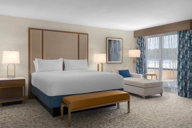 Bedroom 3, DoubleTree by Hilton Wilmington, NC, New Hanover