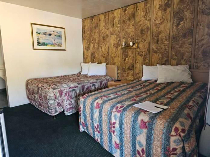 Bedroom 3, Discovery Inn Vallejo I 80 Near Napa CA, Solano