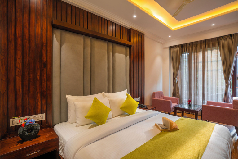 Room 5, Alt Life Luxe Himalayan Crown Mcelodganj, Kangra