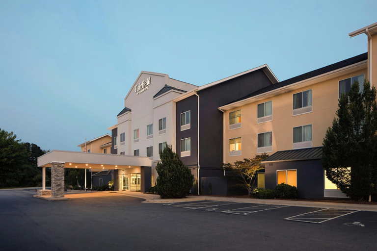 Exterior & Views 2, Fairfield Inn & Suites South Boston, Halifax