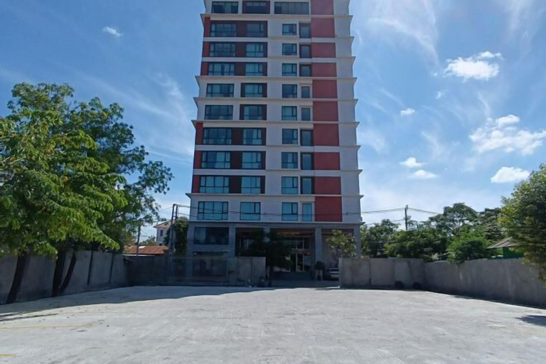 Exterior & Views 2, Holiday Pier Hotel, Mandalay