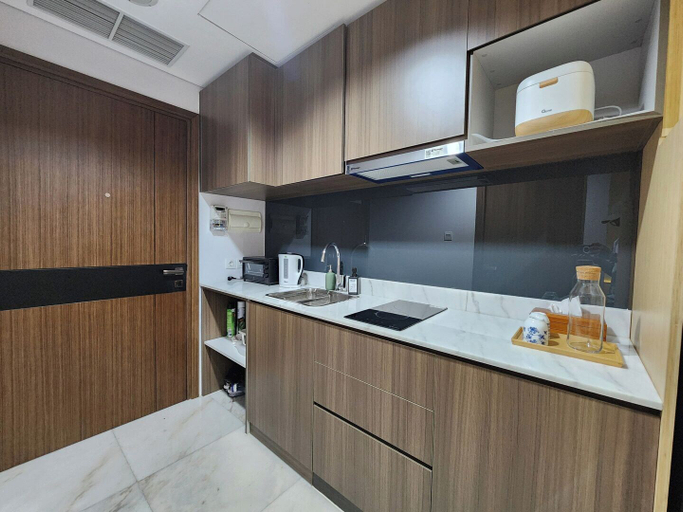 Private kitchen 3, The Smith Apartment by Nagisa Bali, Tangerang