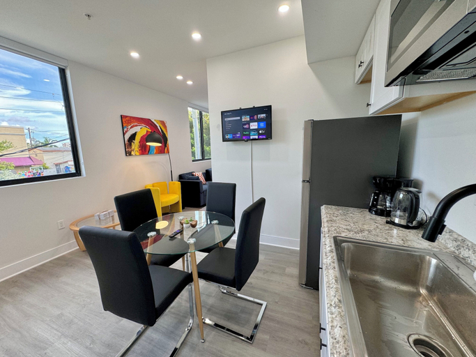 In-room dining 3, Metro Park Hotel, Miami-Dade