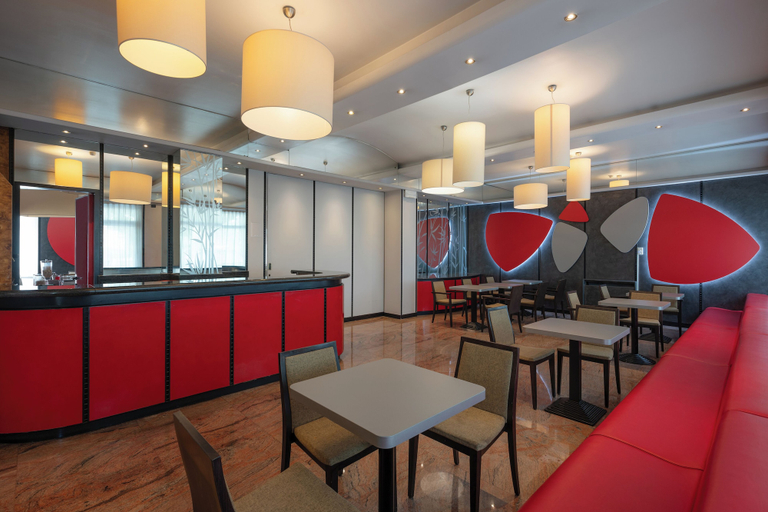 Food & Drinks 5, Hotel Toscanini, Parma