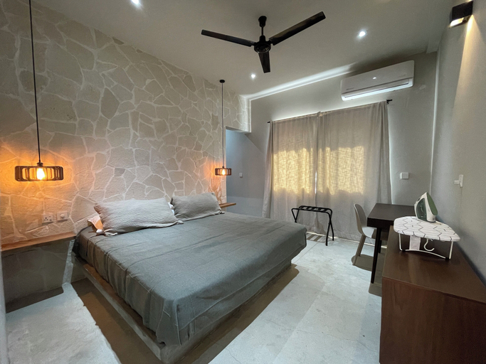 Room 2, Rooms Zicatela, Dist. Pochutla