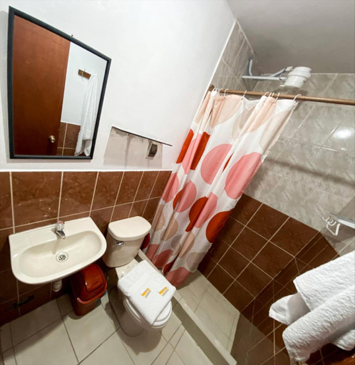 Bathroom, Hostal Santa Ana, Cusco
