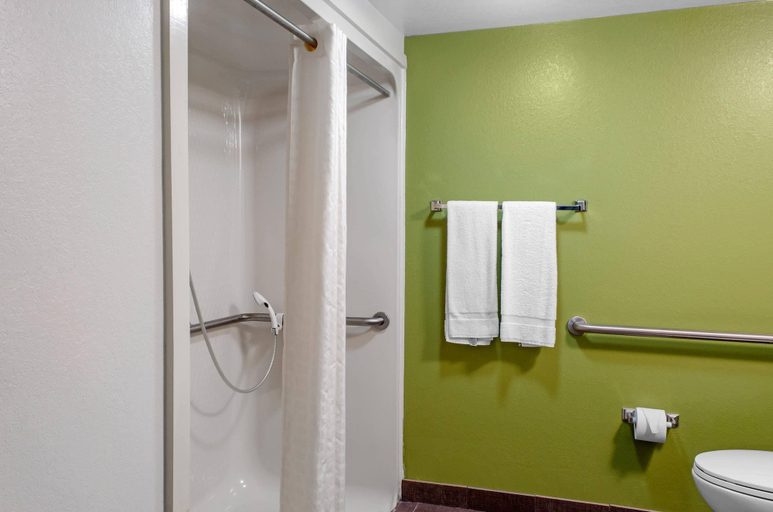 Bathroom 4, Sleep Inn Baton Rouge East I-12, East Baton Rouge