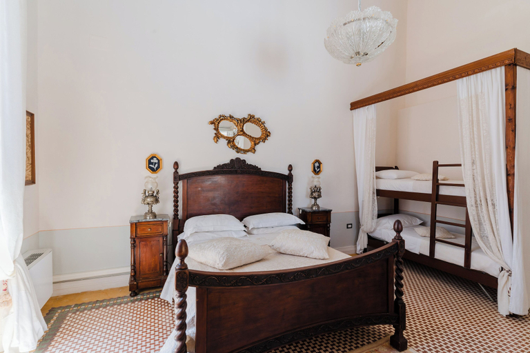 Bedroom 5, Palazzo De Castro, Lecce