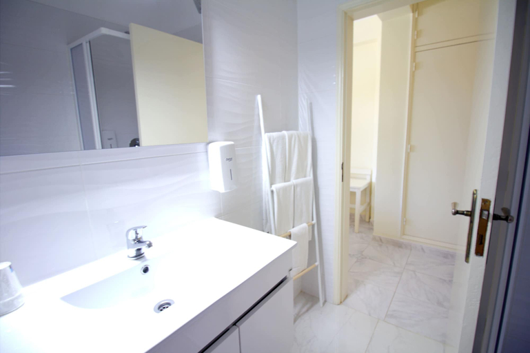 Bathroom 5, WOT Algarve Soul, Loulé