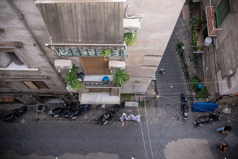 Others 2, Mira Maradona, Napoli