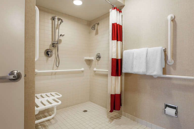 Bathroom 4, MainStay Suites St. Louis - Galleria, Saint Louis
