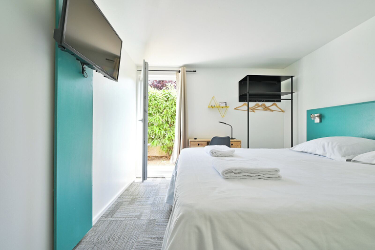 Room 4, Les Chevaliers des Balances, Essonne