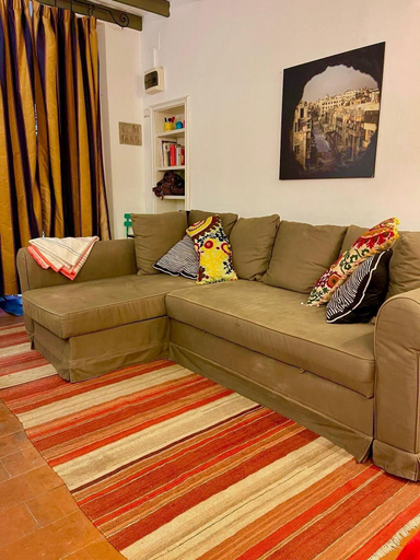 Living area 5, Palazzo Massimo Enchanting Apartment, Roma