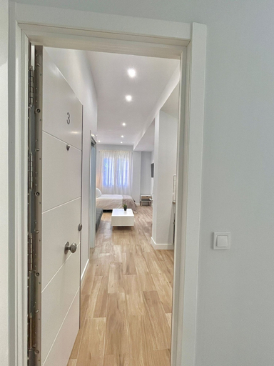 Room 2, Ifema IV in Madrid With 1 Bathrooms, Madrid