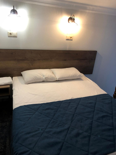 Others 5, Griboedov Hotel, Eastern