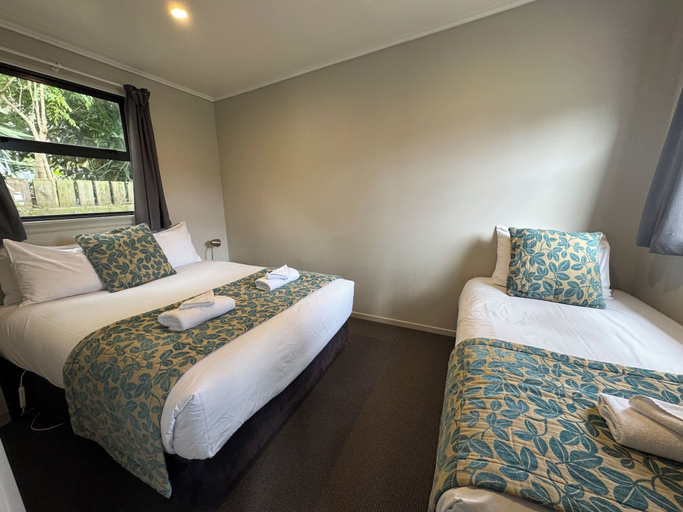 Others 3, Comfort Inn Sunset, Thames-Coromandel