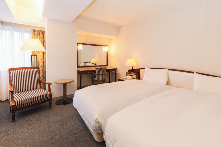 Bedroom 4, Hotel Sunroute Niigata, Niigata