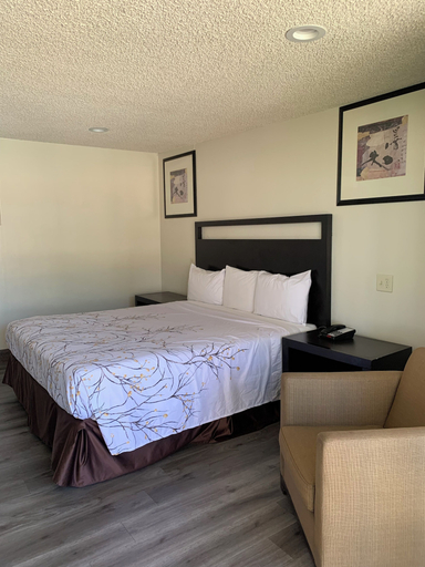 Bedroom 4, Valley Inn, Los Angeles