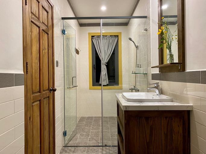 Bathroom, Lat Valley Retreat Village, Lạc Dương