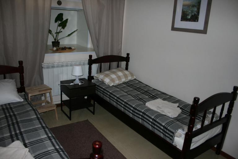 Others 2, Mini Hostel, North-Western