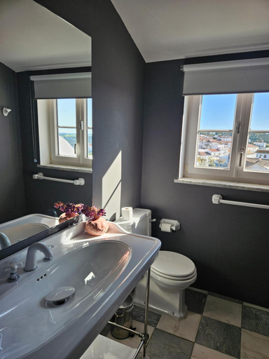 Bathroom 4, Solar de Arrayollos by PURUS, Arraiolos