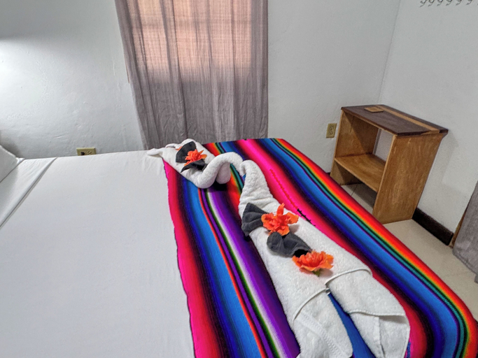 Bedroom 3, Caribbean Shores Bed & Breakfast