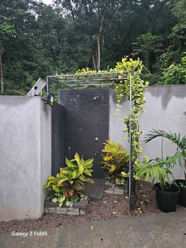 Others 5, Solea Self Catering