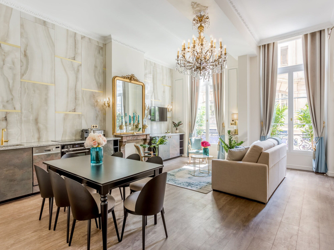 Living area 2, Merveil Luxury Suites - Louvre Aboukir V-VI, Paris