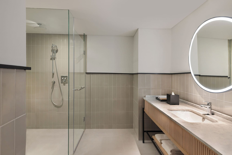 Bathroom 4, Hilton Garden Inn Bali Nusa Dua, Badung