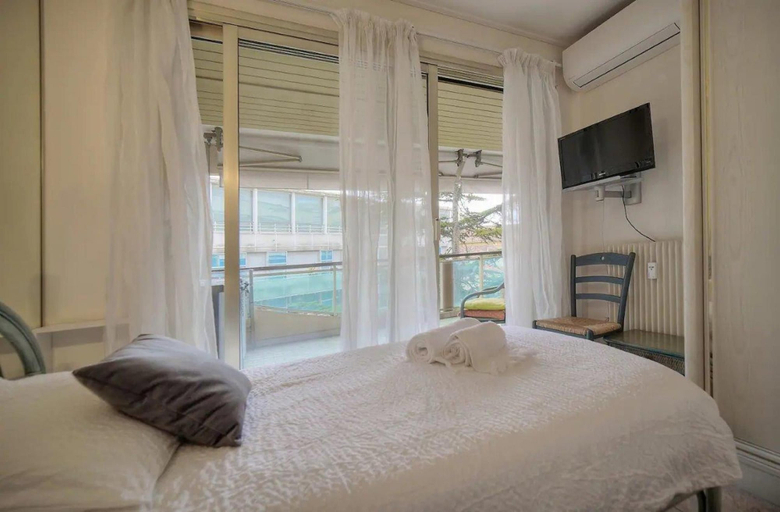 Room 5, One Bed Apt in the Center of Cannes - 2198, Alpes-Maritimes