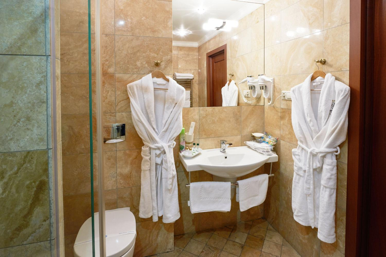 Others 5, Hotel Tayozhny, North-Western