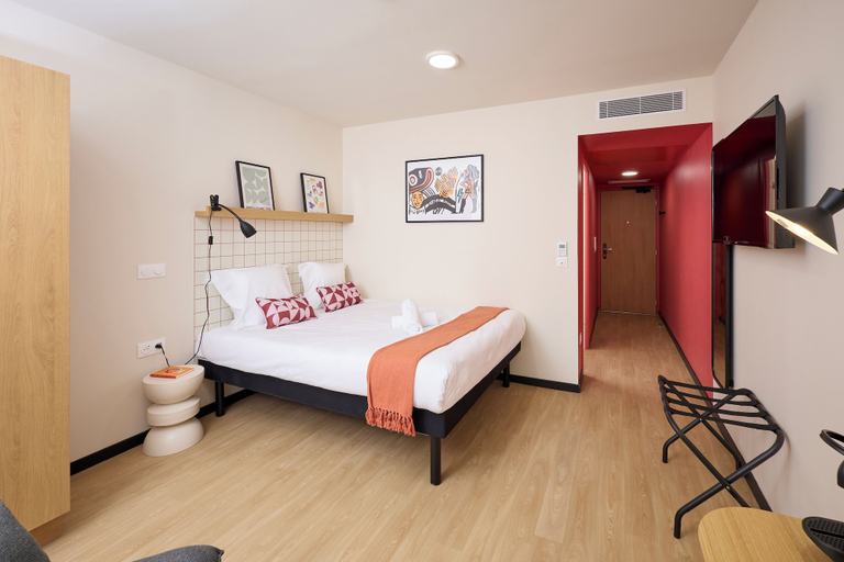 Bedroom 5, Hife Bordeaux, Gironde