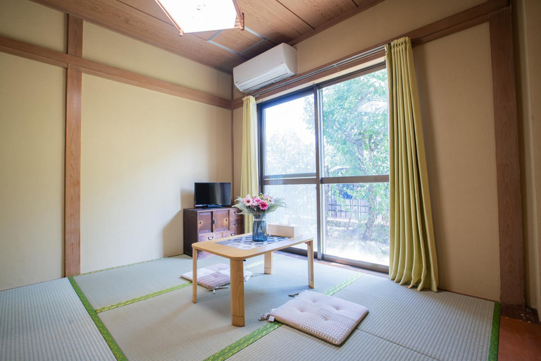 Others 3, Toko inn courtyard, Ōta