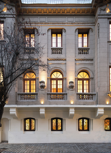 Exterior 3, Nest Paris-Londres, Santiago