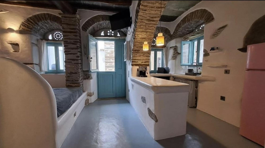 Room 5, Meli House Cycladic Traditional Stone House-1895, South Aegean