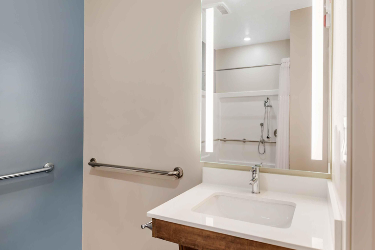 Bathroom 4, Extended Stay America Premier Suites - Charlottesville, Albemarle