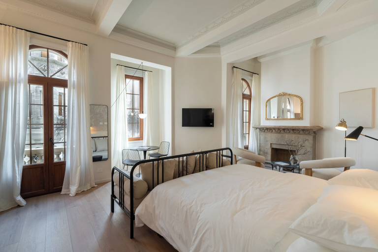 Living area 5, Nest Paris-Londres, Santiago
