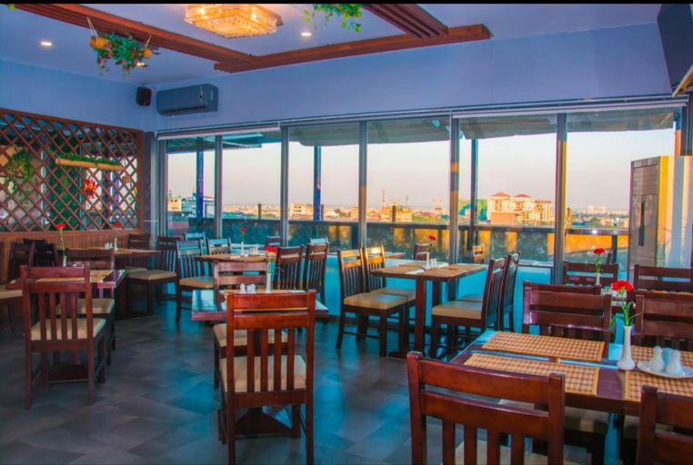 Food & Drinks 4, Botahtaung Hotel, Yangon