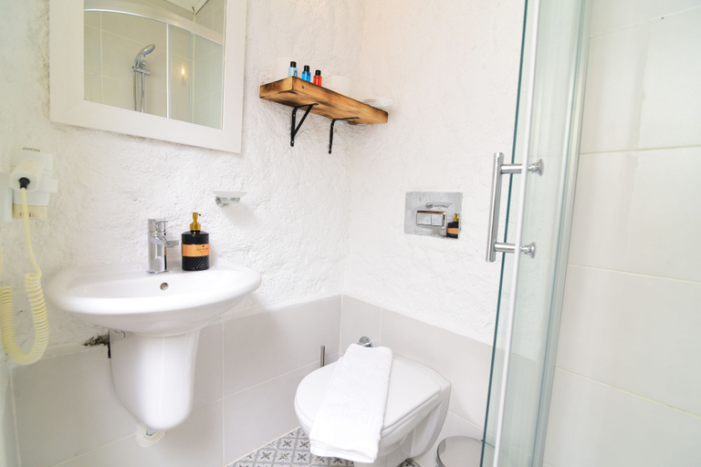 Bathroom, Sulty's Alaçatı Köyiçi, Çeşme