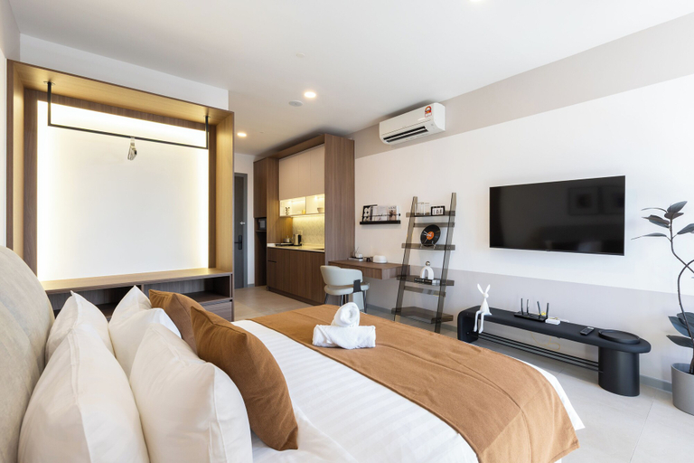 Bedroom 3, 22 Macalisterz, Penang Island