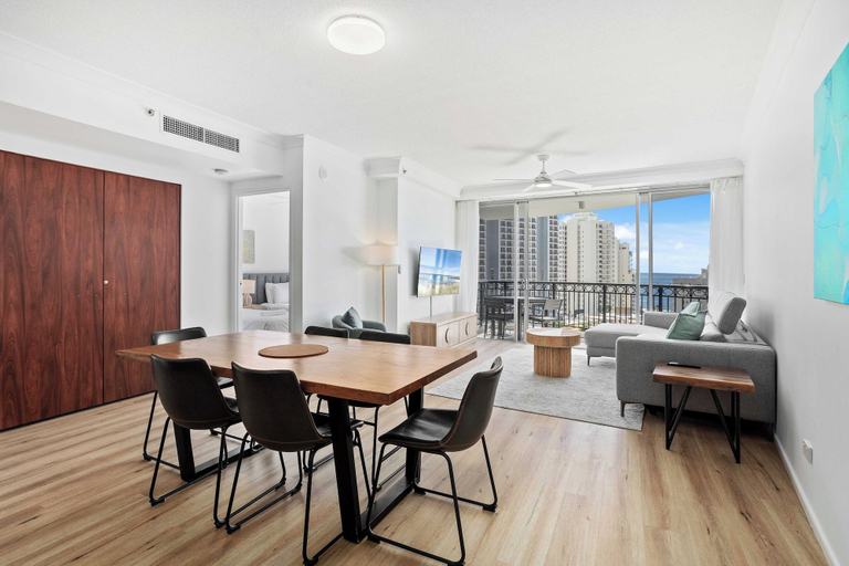 In-room dining, 12th Floor Ocean Views in Chevron Towers, Gold Coast