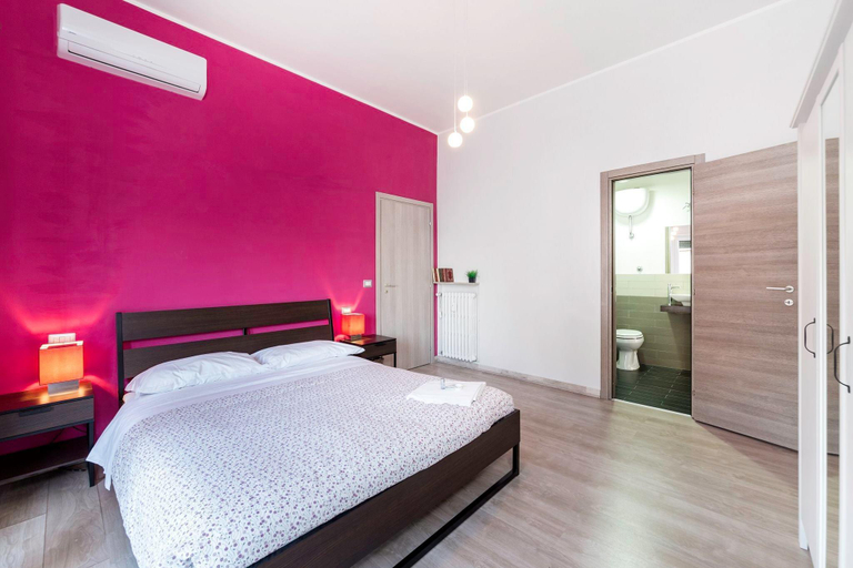 Bedroom 4, The Place to be & B, Rome