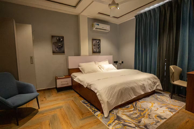 Room 2, EllaVista Residence, Accra
