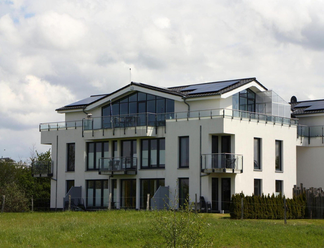 Primary image