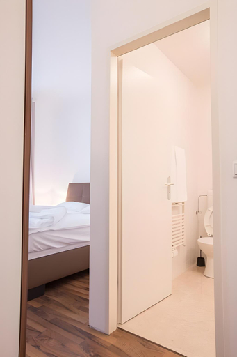 5, Grand Central Station Apartments, Wien