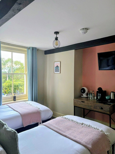 Bedroom 2, Old Mill Salisbury, Wiltshire