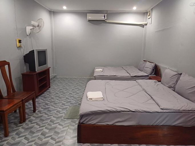 Bedroom 2, erawan guest house, Pakxe