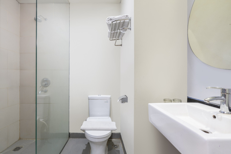 Bathroom 3, Indies Style Hotel Bandung, Bandung