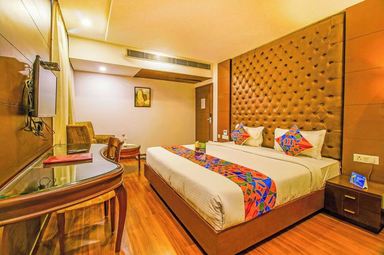 Bedroom 3, Hotel JMD - Managed by Kian, Delhi