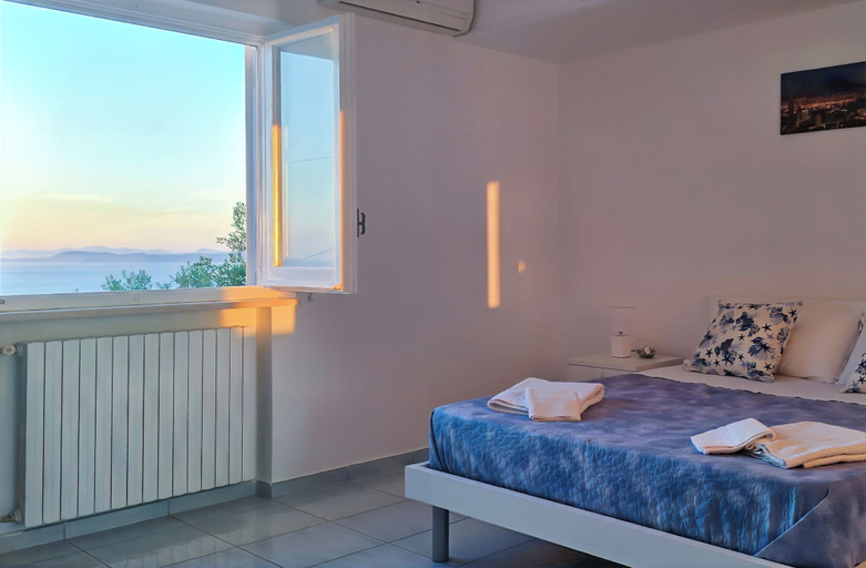 Bedroom 3, La Perla Blu - De Vivo Realty, Napoli